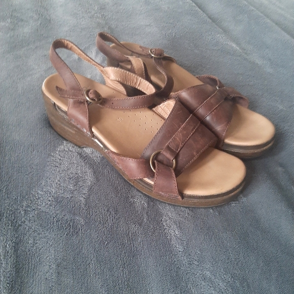 Dansko Shoes - Dansko Brown Leather Sandals